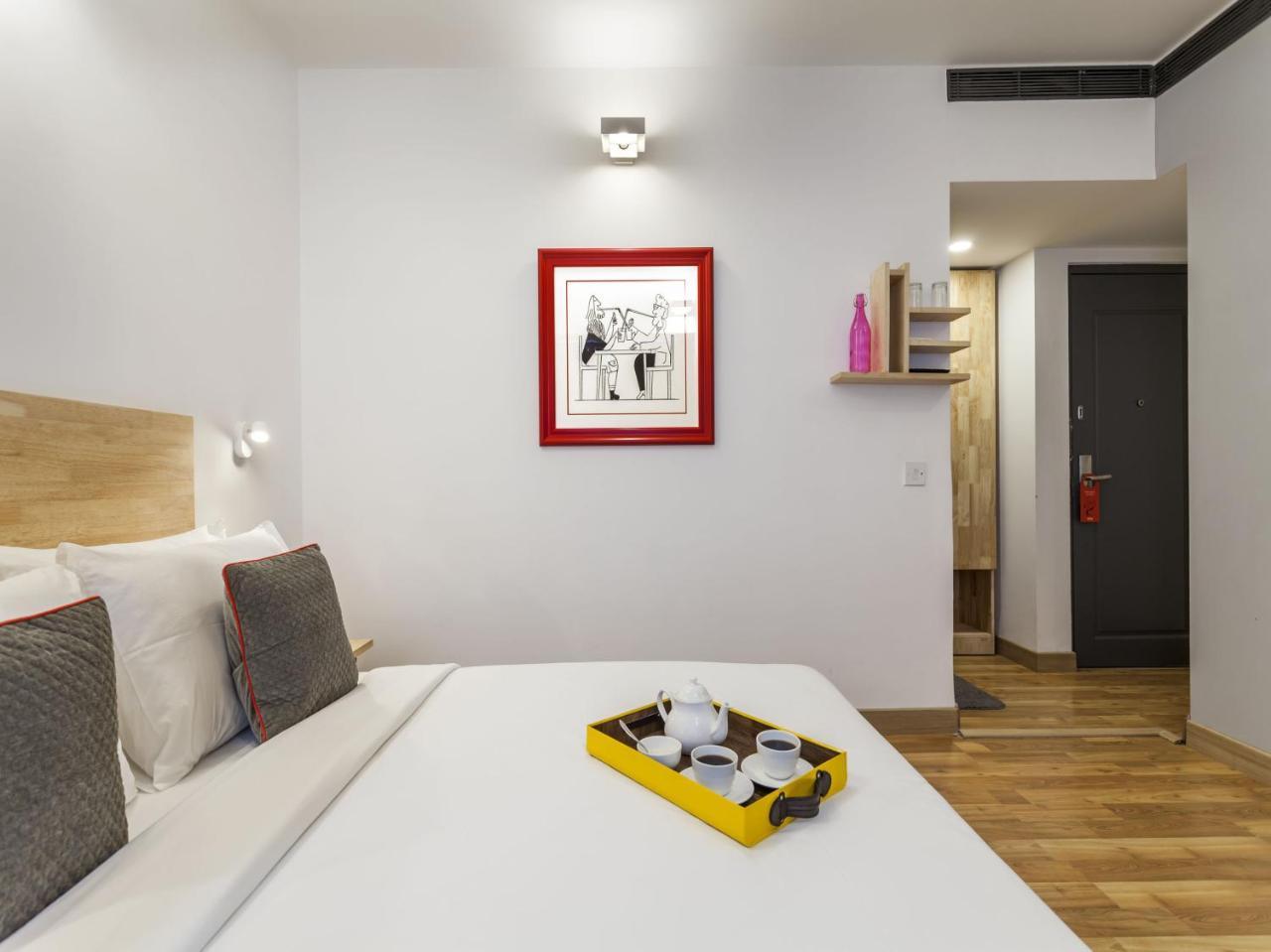 Oyo Townhouse 11 Esplanade Otel Kalküta Dış mekan fotoğraf